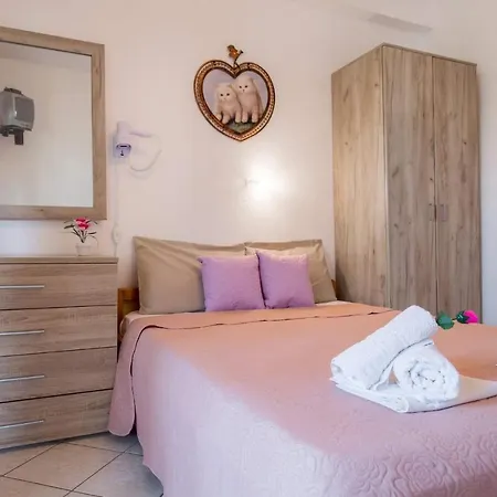 Litsa Apartment