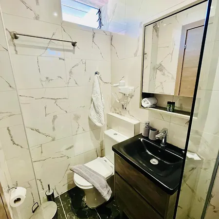 Litsa Apartman Pefkári